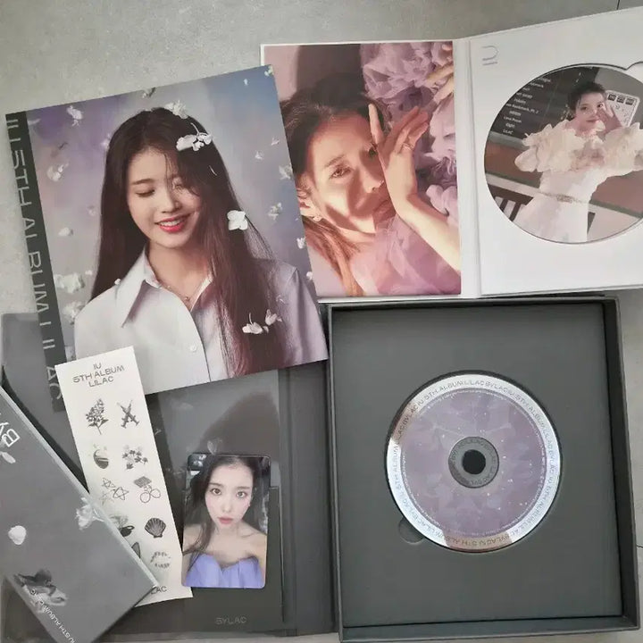[BUNJANG] IU BYLACC Album / 아이유 BYLACC 앨범