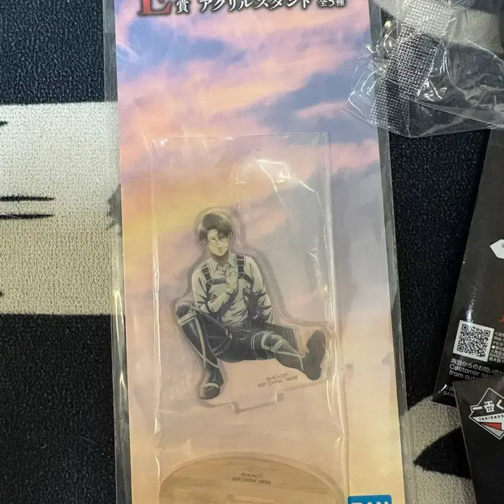 [BUNJANG] Attack on Titan Kuji Lottery E, F, H Items / 진격의 거인 쿠지 E F H