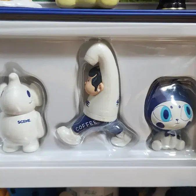 [BUNJANG] SCENE x Unbox Industries Collaboration Limited Edition Art Toy Figure / 아트토이 SCENE x Unbox Industri 콜라보 한정판 피규어