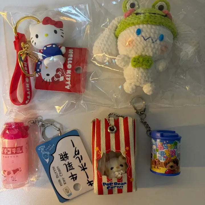 [BUNJANG] Sanrio Kitty, Milk, Popcorn Bear, Coin Case Keychain Bundle / 일본산리오정품키링외핸드메이드시나키링일괄
