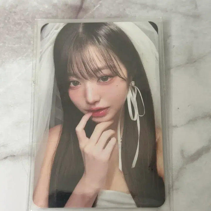 [BUNJANG] Jang Wonyoung Bridal Photo Card / 장원영 공방 신부녕 포카 팝니다