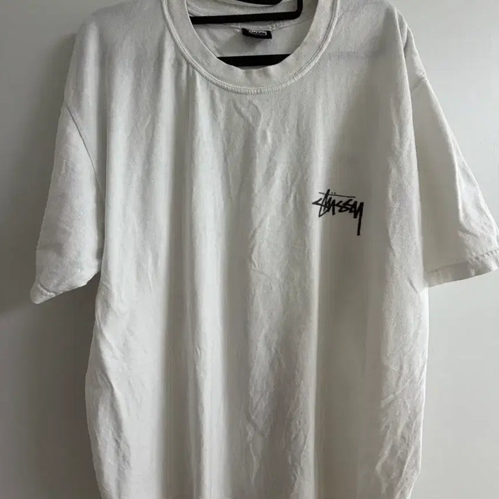 [BUNJANG] Stüssy Fuzzy Dice T-Shirt White L / 스투시 퍼지 다이스 L사이즈