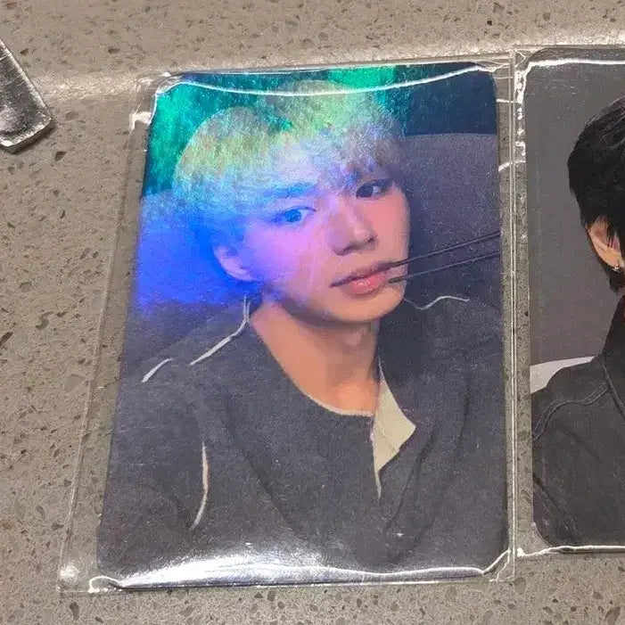 [BUNJANG] Aldi Won Haidilao Junseo Hologram Photocard / 알디원 하이디라오 포카 양도
