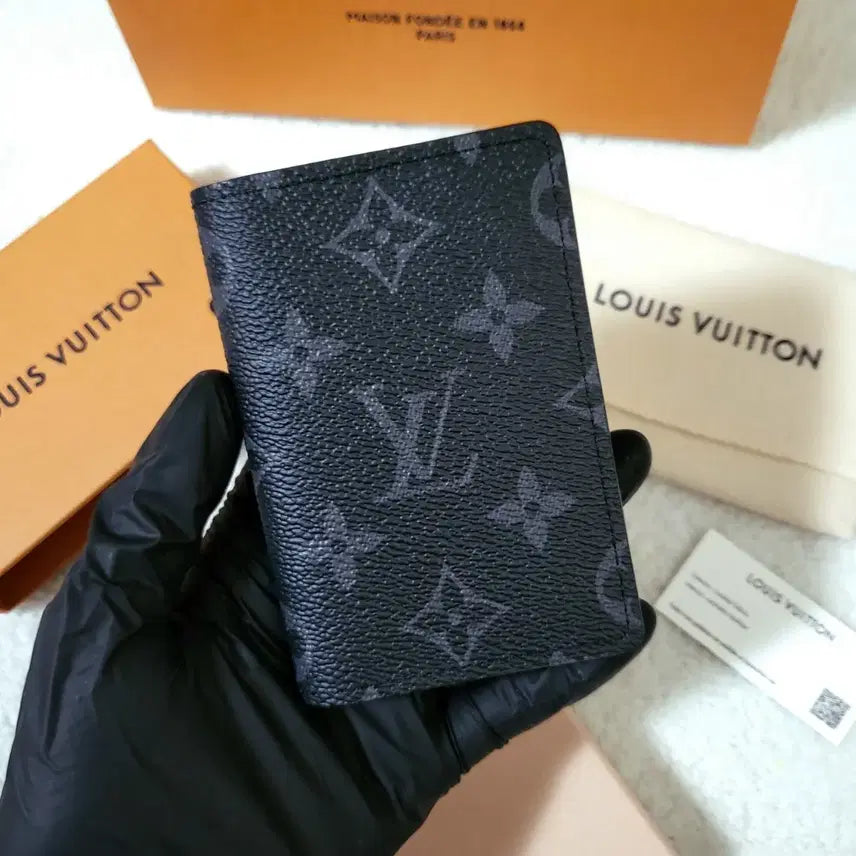 [BUNJANG] Louis Vuitton Monogram Eclipse Organizer Card Holder / [신형/새상품] 루이비통 이클립스 오거나이저 카드지갑