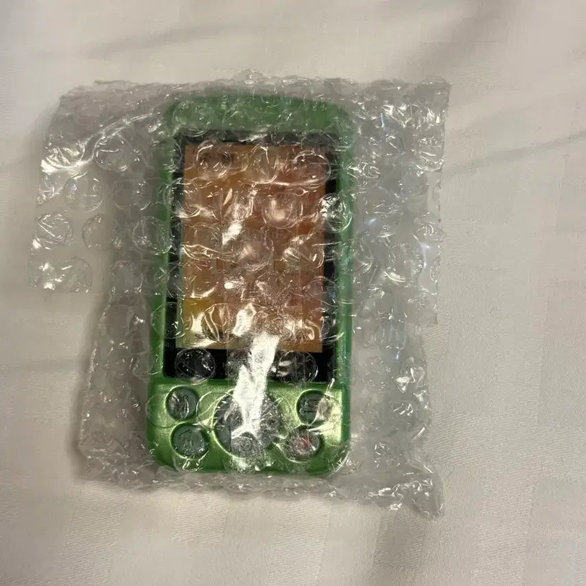 [SOLD OUT] 슬라이드폰 가챠 그린
