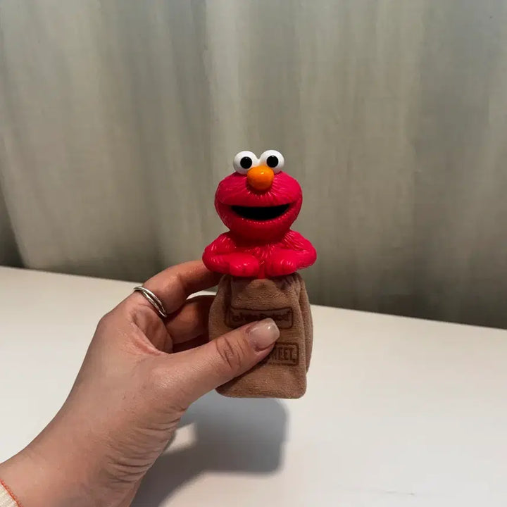 [BUNJANG] Sesame Street Elmo Figure / 세서미스트리트 엘모 피규어