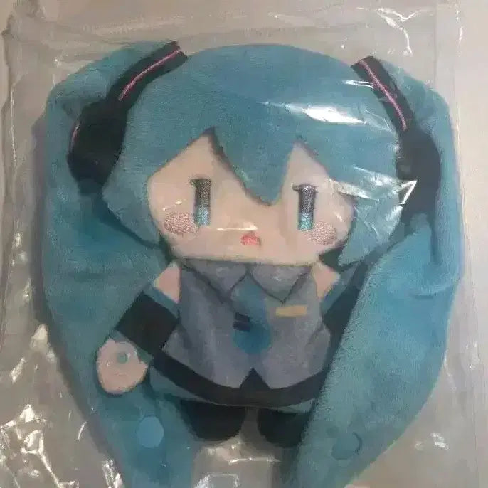 [BUNJANG] Good Smile Company Hatsune Miku Plush Storage Keychain (Sealed) / (미개봉) 하츠네 미쿠 인형 수납 키링