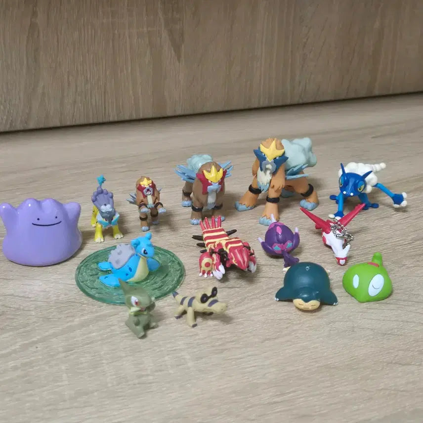 [BUNJANG] Rare Pokemon Moncolle &amp; Gacha Figures / 포켓몬 피규어 희귀 몬코레 가챠 팝니다