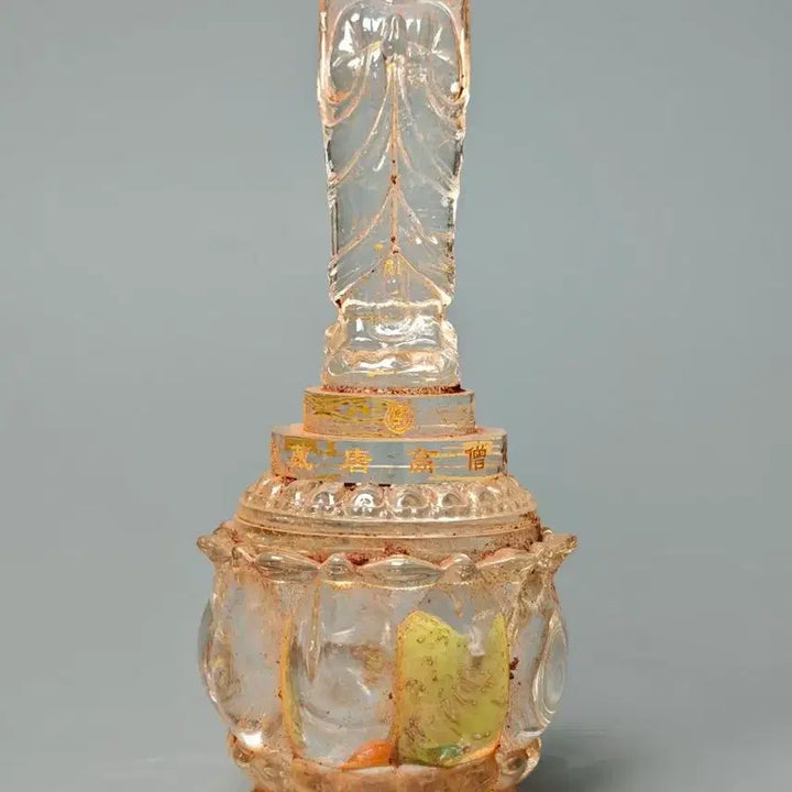 [BUNJANG] Gilt Celadon Crystal Glass Avalokiteśvara Sarira Reliquary - Antique Buddhist Art / 금채 명문 수정유리 관음상 사리함 사리장엄구 골동품 고미술품 수집품