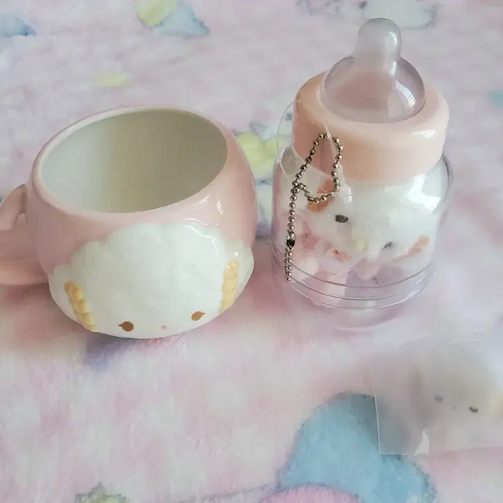 [BUNJANG] Sanrio Corgi Myu Baby Mug Bottle Doll / 산리오 코기뮹 머그컵 젖병 인형 베이비