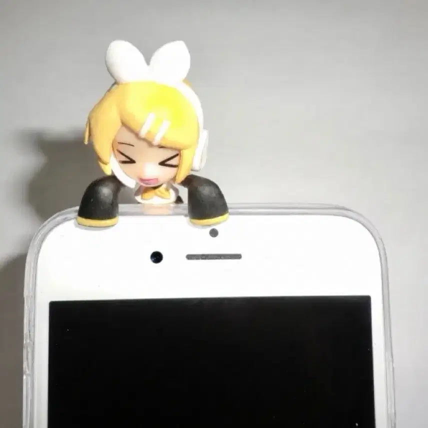 [BUNJANG] Vocaloid Kagamine Rin Desktop Mini Figure (2015) / 2015 보컬로이드 카가미네 린 데스크탑 미니 피규어