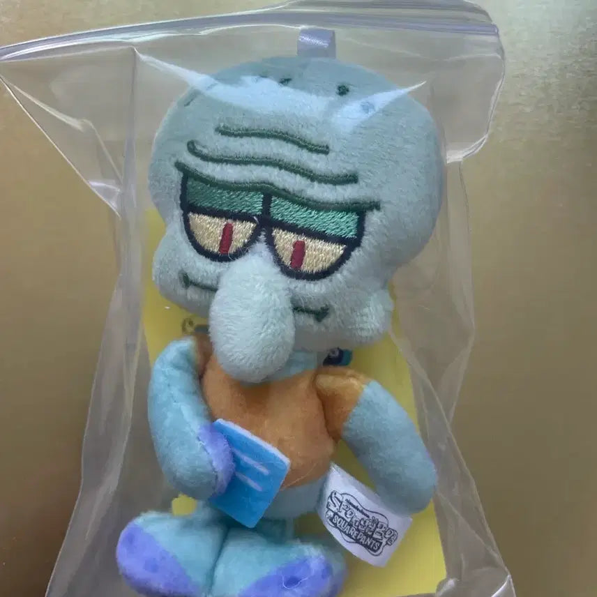 [BUNJANG] SpongeBob SquarePants Squidward Magnet Keychain / 스펀지밥 스폰지밥 랜덤팩 징징이 자석 징징이 키링