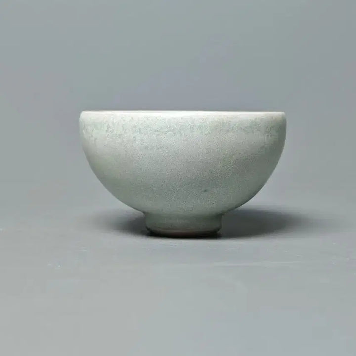 [BUNJANG] Authentic Late Ming Dynasty Celadon Glazed Tea Bowl - Chinese Porcelain Antique Collectible / [진품] 명나라 말기 출토품 용천유 분청유 잔 중국도자기 골동품 수집품