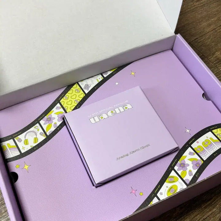 [BUNJANG] IU UAENA 5th Fanclub Kit (Unused) / [미사용] IU 유애나 5기 팬클럽 키트