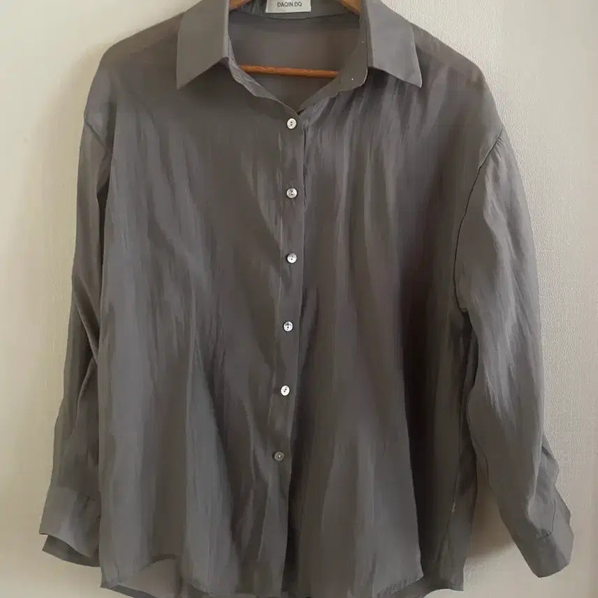 [BUNJANG] Sheer Back Slit Blouse - 2 Colors (Sky Blue/Gray) / (새상품) 시스루 뒷트임 블라우스 2컬러 (소라/그레이)
