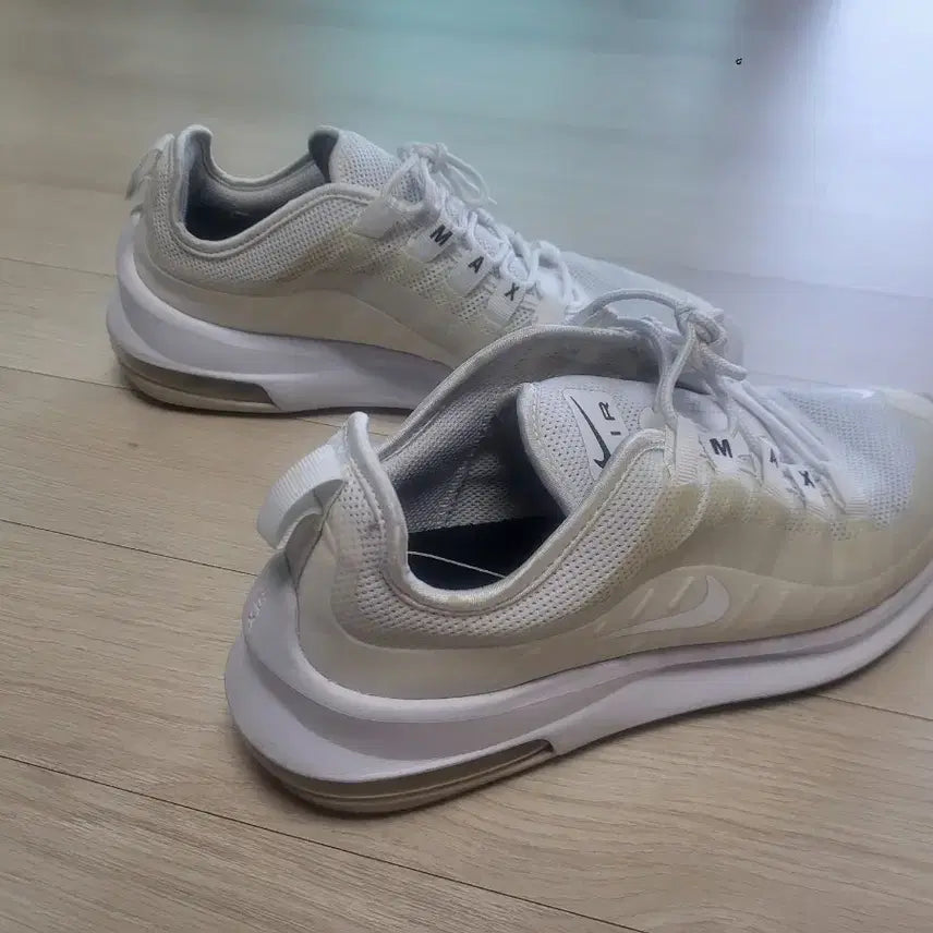 [BUNJANG] Nike Air Max Sneakers White 260 / 나이키 에어맥스 운동화 화이트260