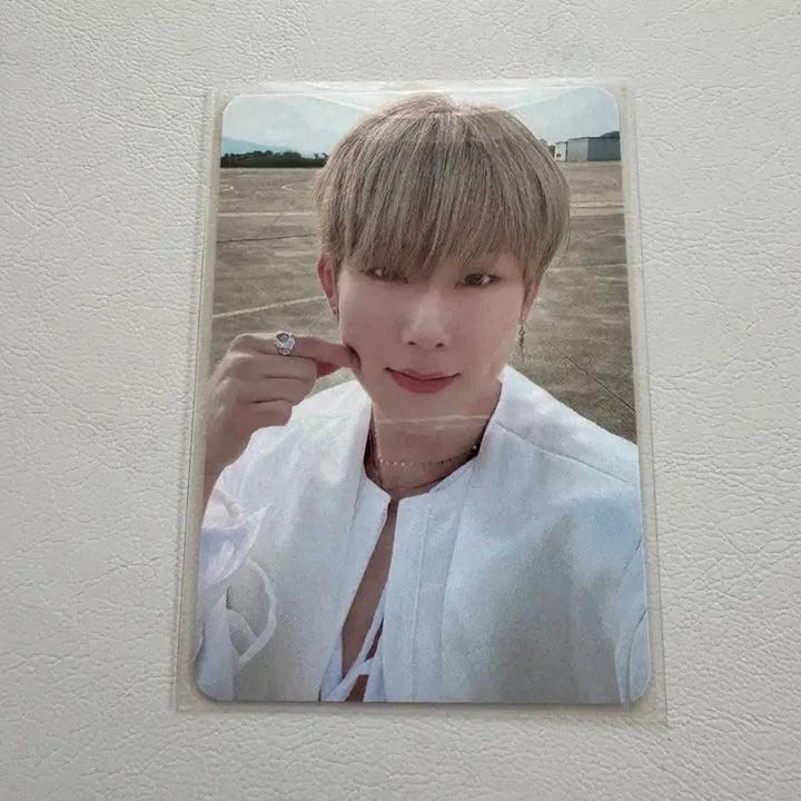[SOLD OUT] 몬스타엑스 주헌 lights 공방 포카