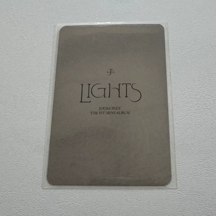 [SOLD OUT] 몬스타엑스 주헌 lights 공방 포카