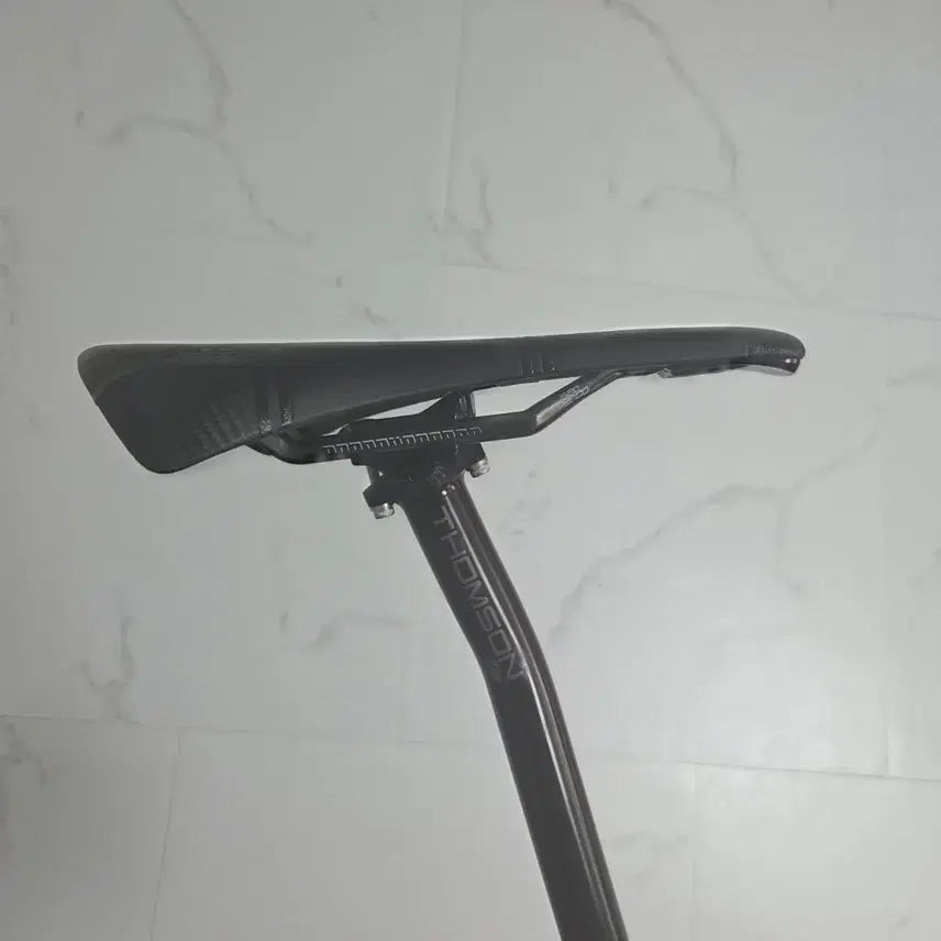 [BUNJANG] Selle San Marco Mantra Carbon FX Saddle &amp; THOMSON Setback Seatpost / 탐슨셋백,산마르코 만트라 카본fx 판매합니다