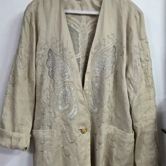 [BUNJANG] Michelin Butterfly Pattern Jacket Beige / 미첼린 자켓 베이지색 나비무늬