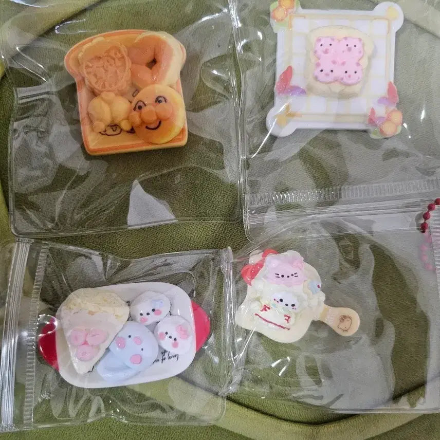 [BUNJANG] Mini Squishies 4-Piece Set / 해외미니말랑이4종셋 반택무료배송