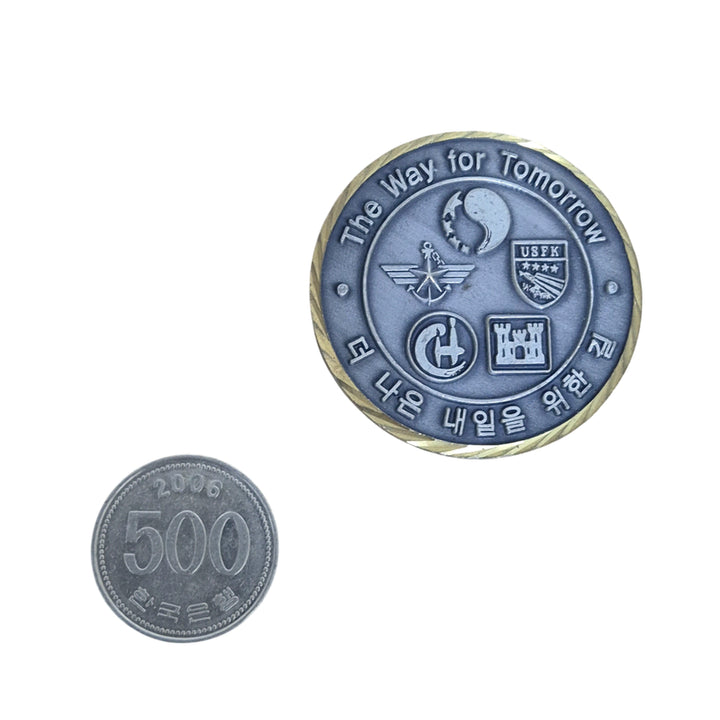 [BUNJANG] USFK Eighth Army Engineer Battalion Commemorative Coin Medal Badge / 국군 한미연합사 미극동공병단 부대코인 기념 코인 메달 뱃지 (FREE)