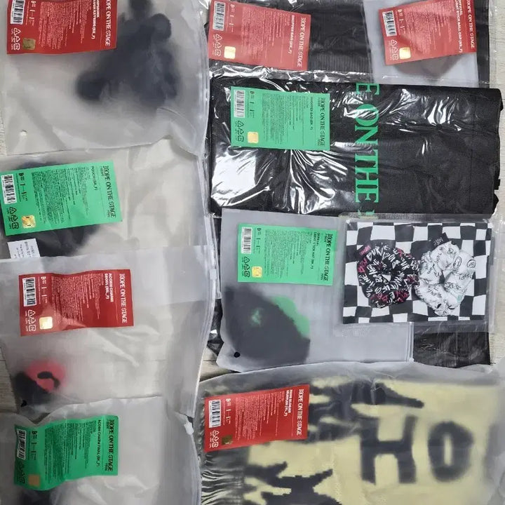 [BUNJANG] J-Hope (BTS) Hoburns Concert Merchandise Bundle Set / 제이홉 호석 홉온스 콘서트 엠디 굿즈 일괄 양도