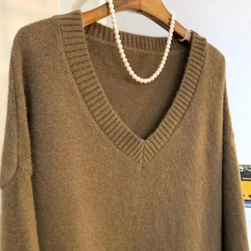 [BUNJANG] Brown V-Neck Knit Sweater / 브라운 브이넥 니트 스웨터