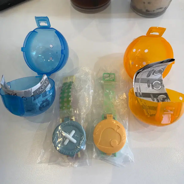 [BUNJANG] Animal Crossing Wristwatch Gacha (Momoe &amp; Gloomy Bear, Nook) - Accessory / 동물의숲 손목시계 가챠 콩돌밤돌너굴 에이블시스터즈 소품