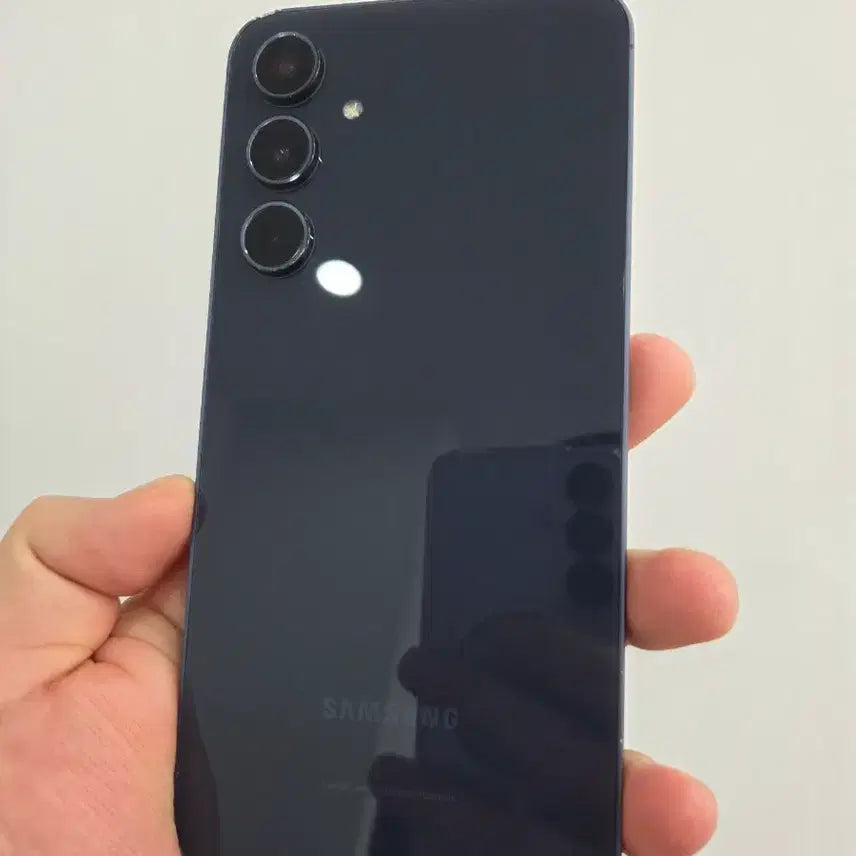 [SOLD OUT] 갤럭시 퀀텀5 128GB 블랙
