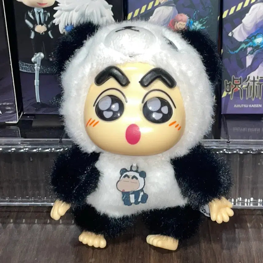 [BUNJANG] Crayon Shin-chan Pajama Panda Plush Keychain / 짱구 잠옷 판다 인형 키링