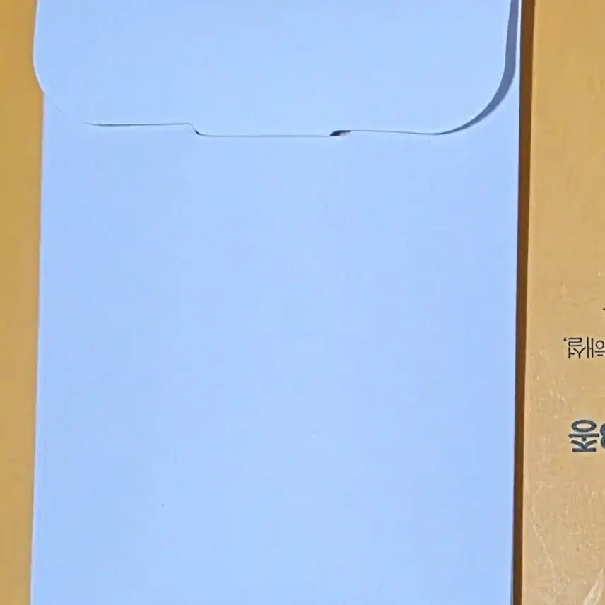 [SOLD OUT] 맘스터치 르세라핌 셀피포토 미개봉