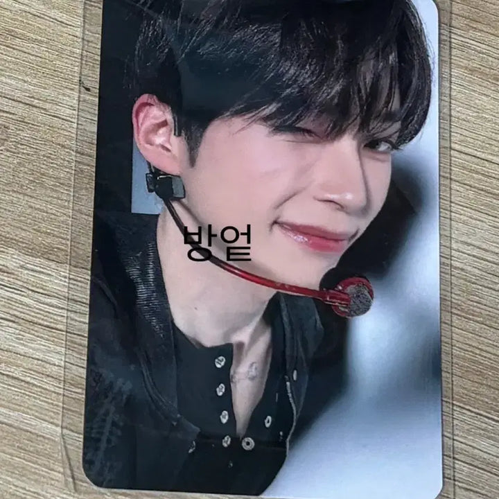 [BUNJANG] ZB1 Sung Han Bin POB Photocard / 제베원 제로베이스원 성한빈 포카 미공포