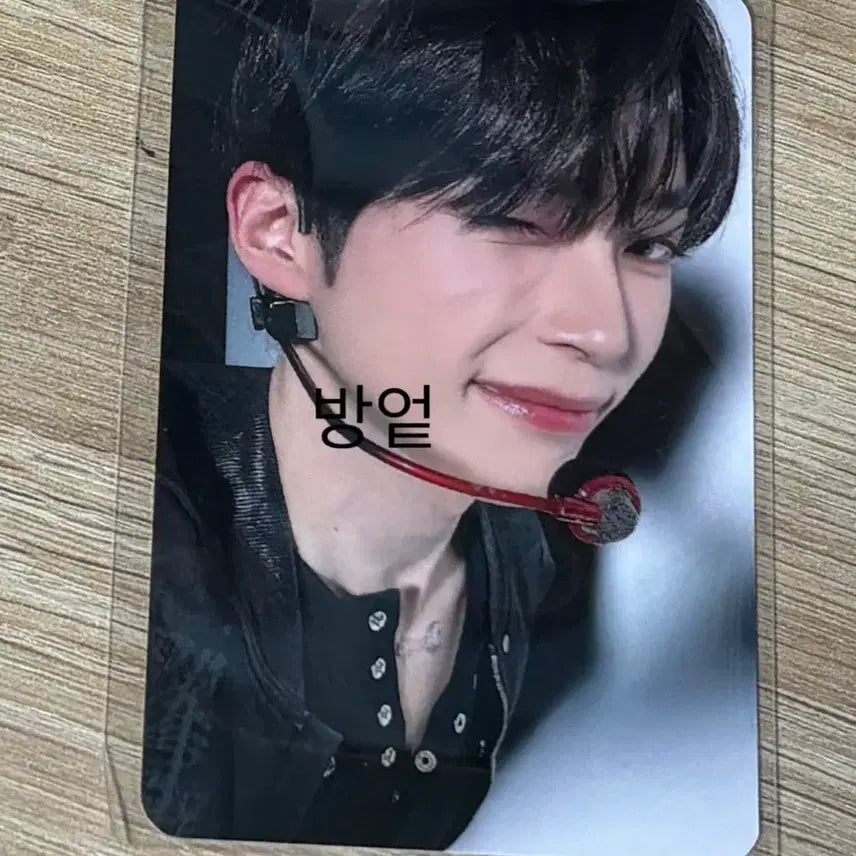 [BUNJANG] ZB1 Sung Han Bin POB Photocard / 제베원 제로베이스원 성한빈 포카 미공포