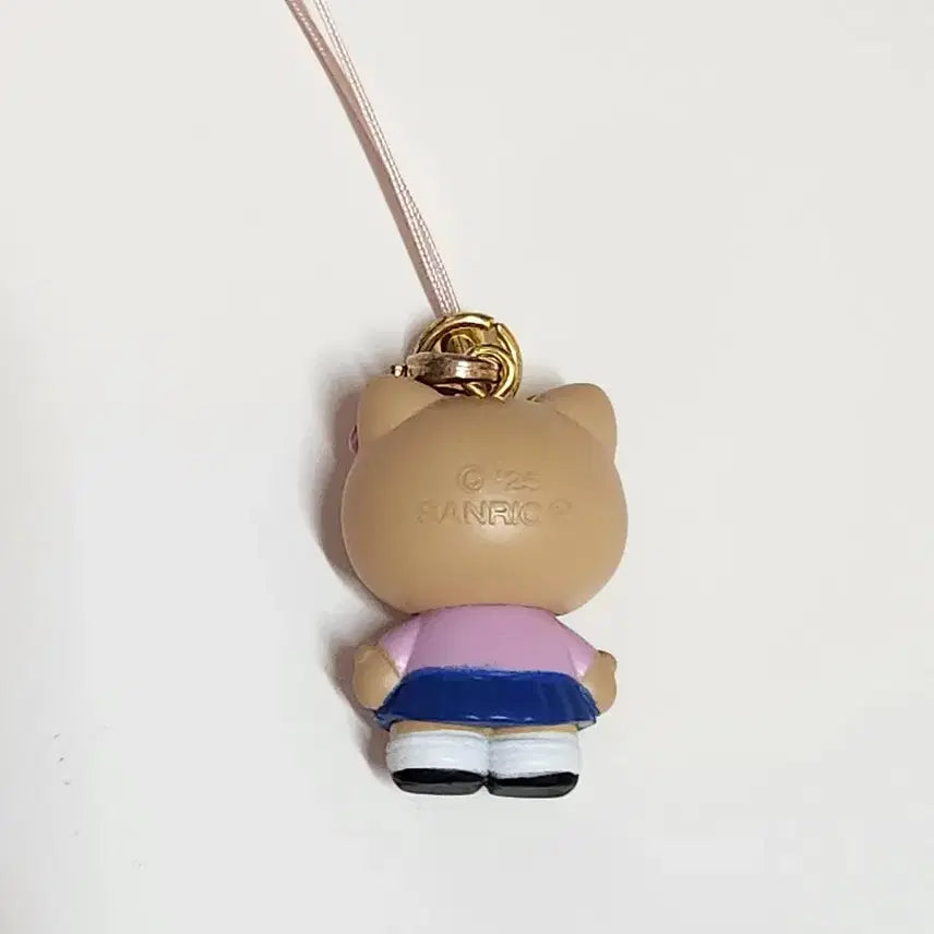 [BUNJANG] Hello Kitty Lovely Frill Mascot Strap (Tanning Kitty School Uniform Ver.) / [정품] 태닝키티 교복 헬로키티 러블리 프릴 트레이딩 마스코트 스트랩