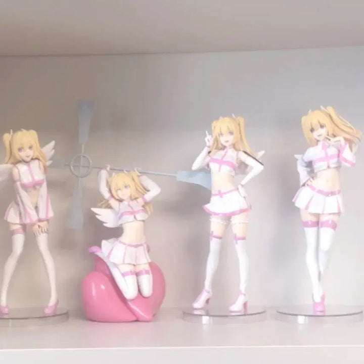 [BUNJANG] 2.5D Temptation Riel Figure Bundle Set / 2.5차원의 유혹 리리엘 피규어 일괄