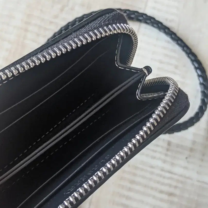 [BUNJANG] Burberry Authentic Leather Necklace Coin Card Wallet / 거의 새상품 정품 버버리 목걸이 지갑 동전지갑 카드지갑
