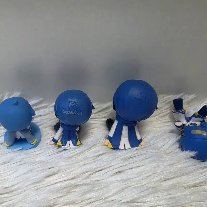 [BUNJANG] Vocaloid Kaito "Kwadang Hide-and-Seek" Gacha Figure Bundle Set / (일괄) 보컬로이드 카이토 가챠 꽈당 숨바꼭질 피규어
