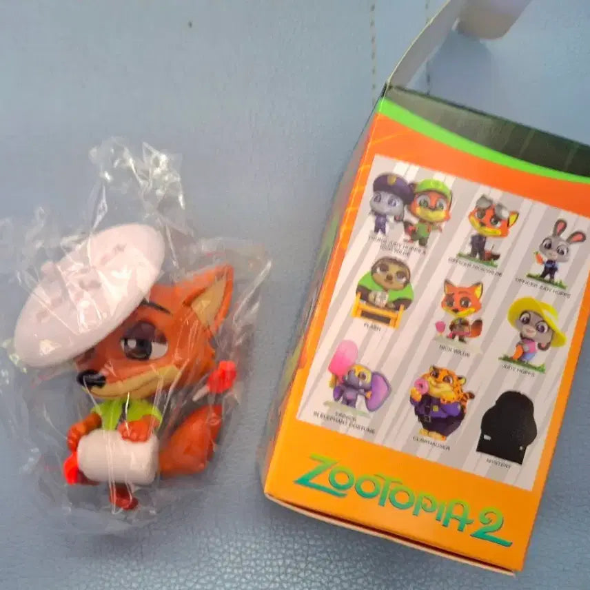 [BUNJANG] Disney Zootopia Nick Wilde Ice Cream Figure (Sealed) / 미개봉) 주토피아 2 닉 와일드 피규어