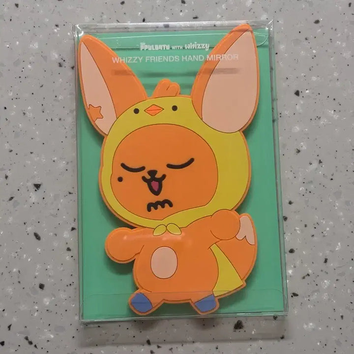[BUNJANG] WHIZZY Yeonjun Horn Bat Mirror / 위찌 뿔바투 거울 황춘 WHIZZY TXT 투바투 연준