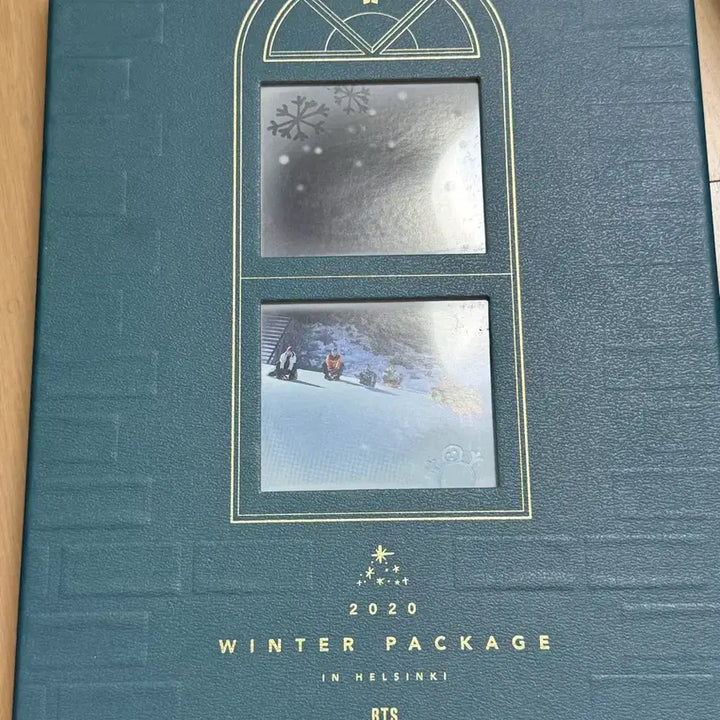 [BUNJANG] BTS 2020 Winter Package V Taehyung Mini Photobook / (택포) 방탄소년단 bts 2020 윈패 윈터패키지 뷔 태형