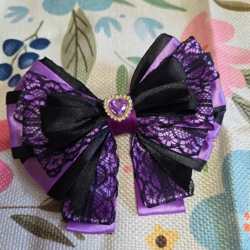 [BUNJANG] Purple and Black Ribbon Heart Gem Penlight / 펜라이트 리본