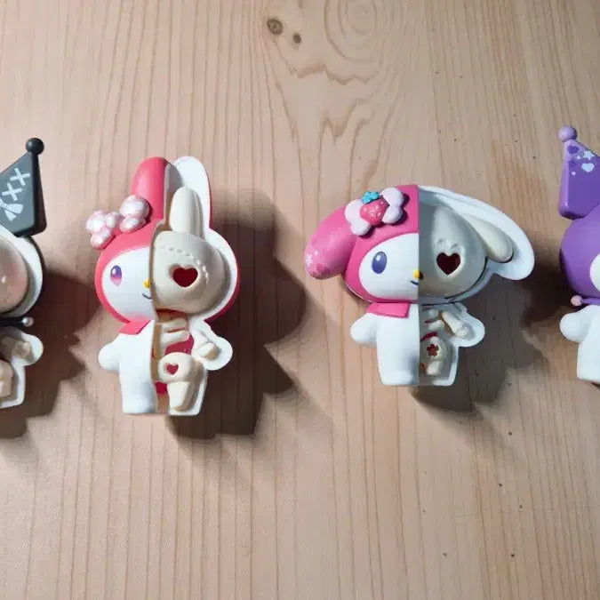 [BUNJANG] Sanrio Kuromi My Melody Megahouse Puzzle Figures Bundle Set / 산리오 쿠로미 마이멜로디 메가하우스 해체 퍼즐피규어 4종 일괄