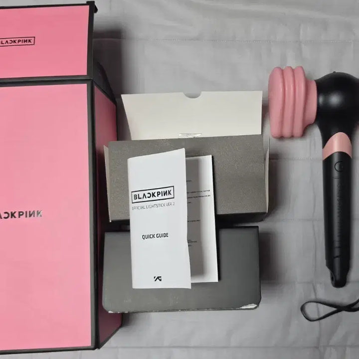 [BUNJANG] BLACKPINK Official Light Stick Ver. 2 / 새제품 블랙핑크 공식 응원봉 VER.2 blackpink 제니 로제