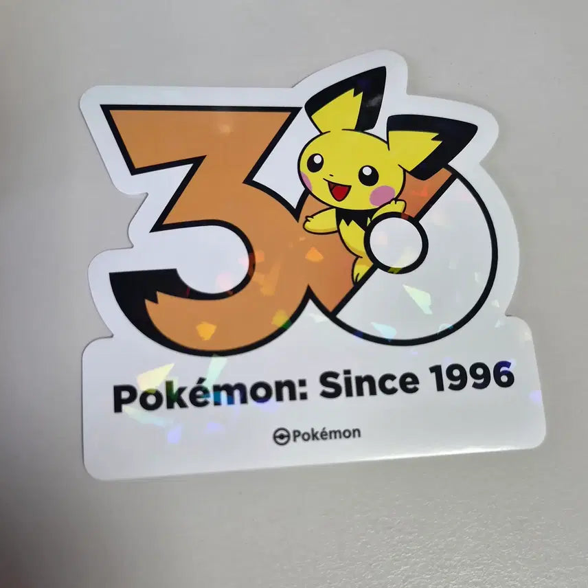 [BUNJANG] Pokemon 30th Anniversary Logo Sticker Pichu / 포켓몬 30주년 로고 스티커 피츄 판매합니다.