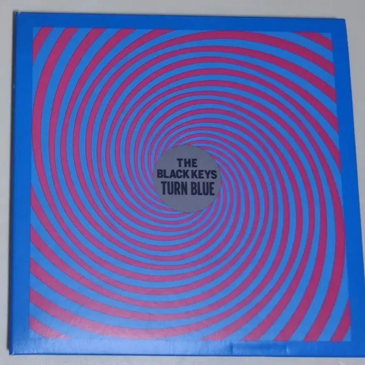 [BUNJANG] The Black Keys Turn Blue (Unsealed CD) Digipak / 더 블랙 키스 - 턴 블루 (개봉 CD) 개러지, 사이키델릭 록