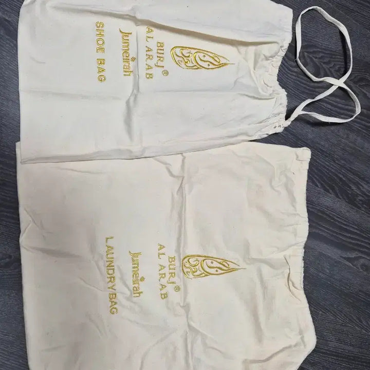 [BUNJANG] Burj Al Arab Hotel Dubai Pouch Set / 두바이 버즈알아랍호텔 수납 파우치