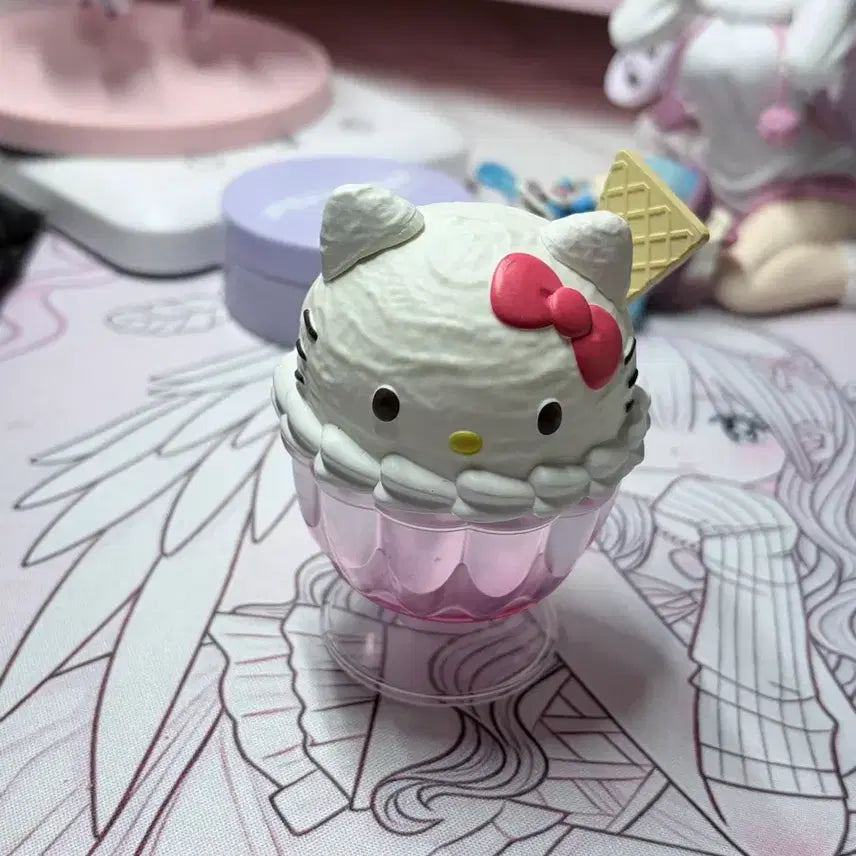 [BUNJANG] Sanrio Hello Kitty Frappe Jewelry Box Dessert Figure / 산리오 헬로키티 프라페 보석함 디저트 피규어