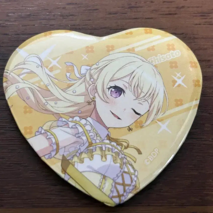 [BUNJANG] BanG Dream! Chisato Heart Can Badge / 뱅드림 치사토 하트 캔뱃지