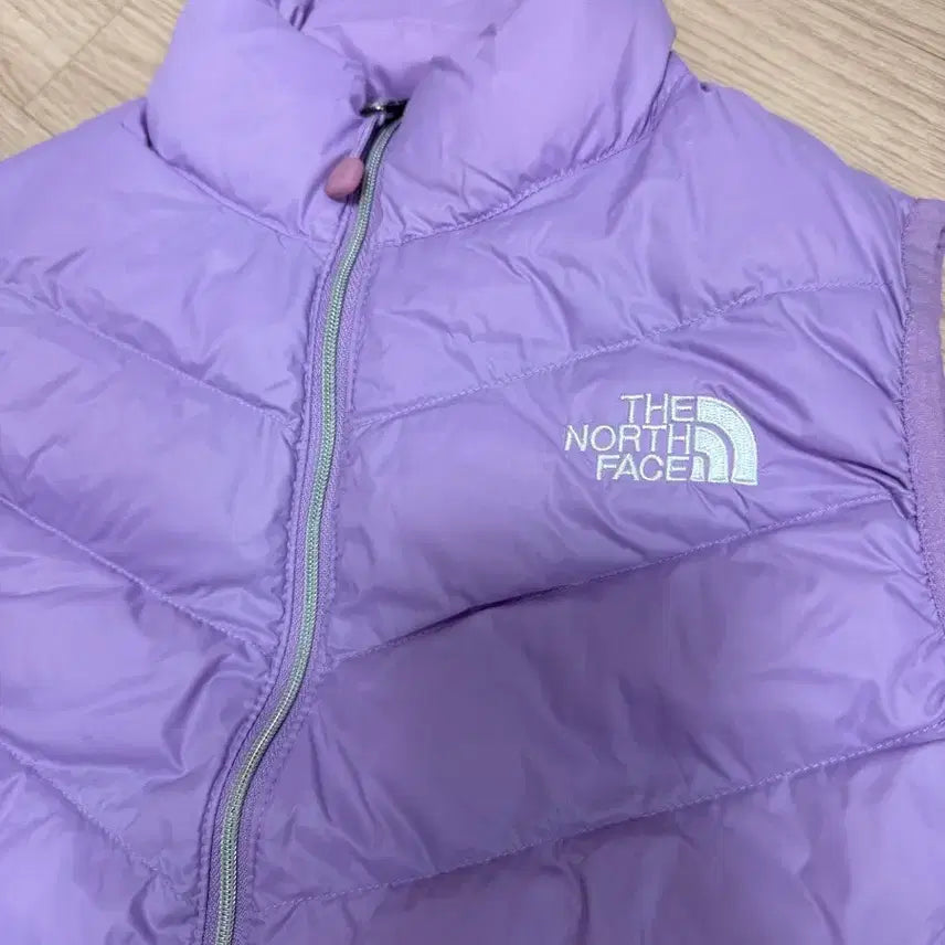 [BUNJANG] The North Face Kids Padded Vest Lilac Size 140 / 노스페이스 아동 패딩 조끼 140 사이즈